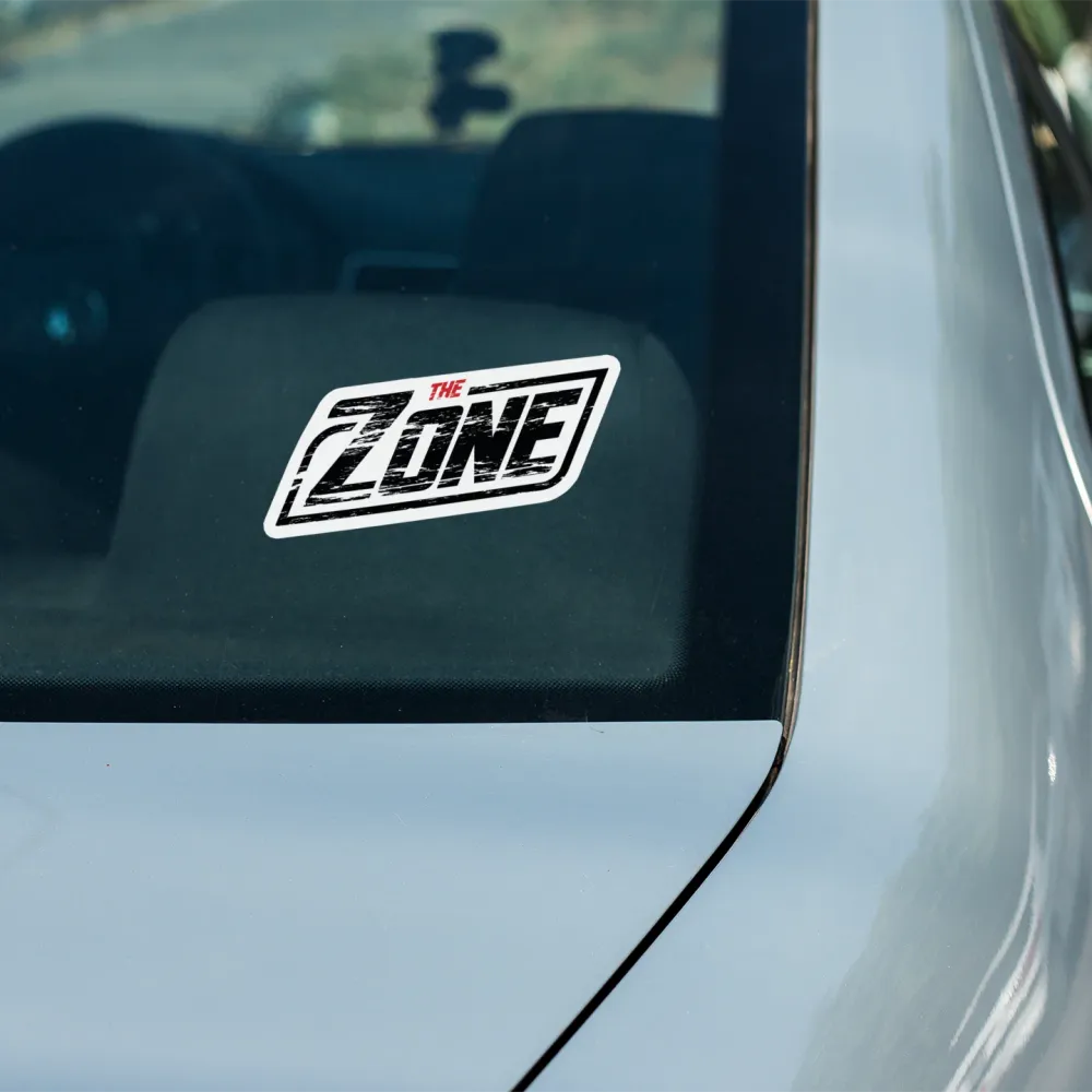 Zone - Kis méretű koptatott logós autómatrica