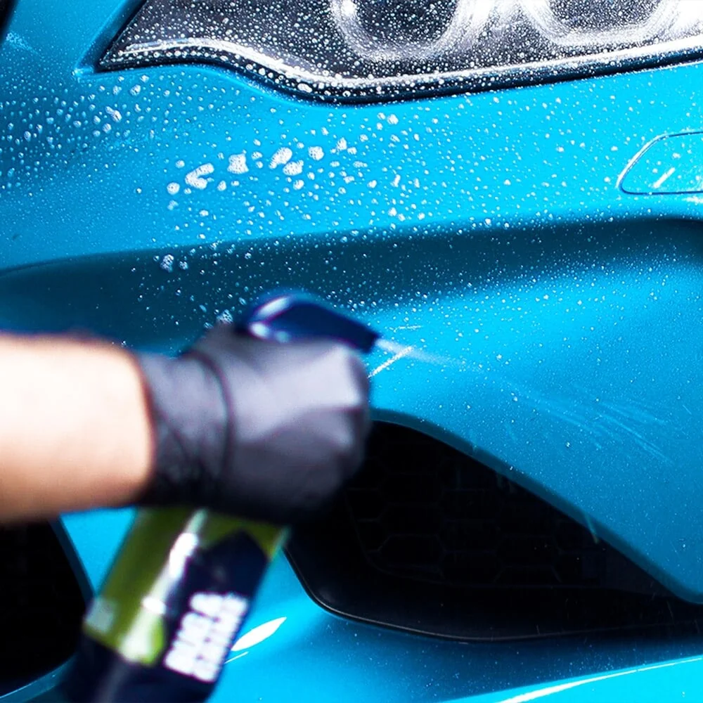 Rovareltávolító Gyeon Q2M Bug and Grime, 1000ml