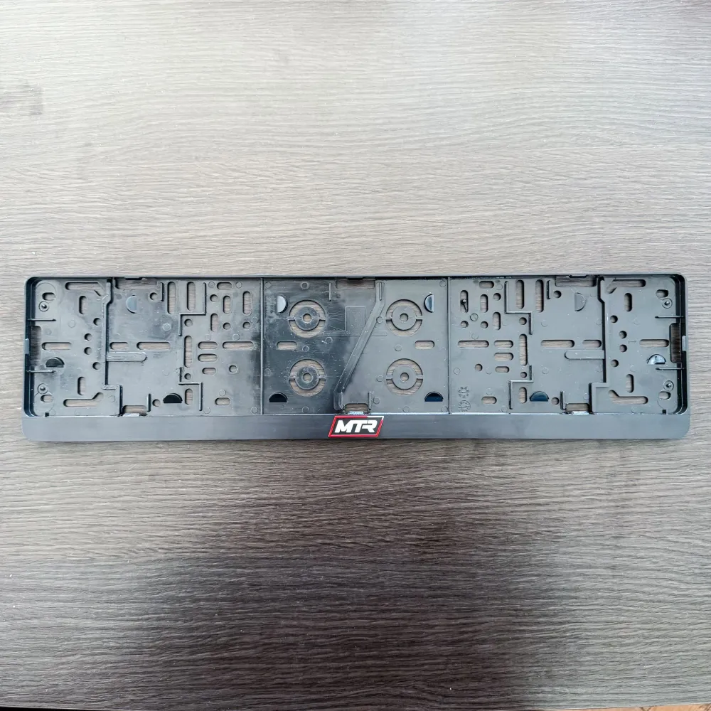 MTR rendszámtábla tartó 3D logóval