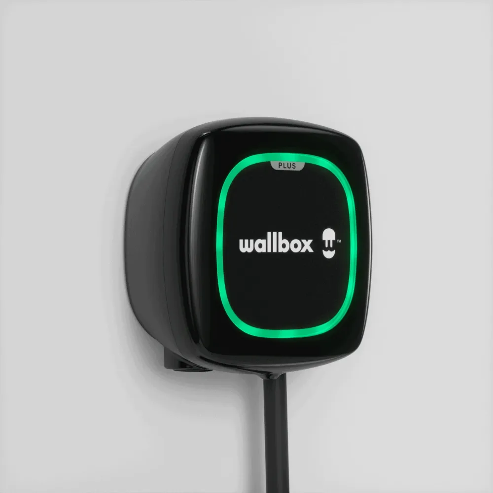 Wallbox Pulsar Plus 22kW + POWER BOOST + Kábel Dock – Fekete - 5m