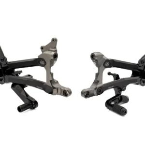 lábtartó FXR fekete - Ducati, Panigale V4 / S / SP2, 3D/4D (2021 - 2024); Ducati, Panigale V4 / S, DA/DB (2018 - 2021); Du...