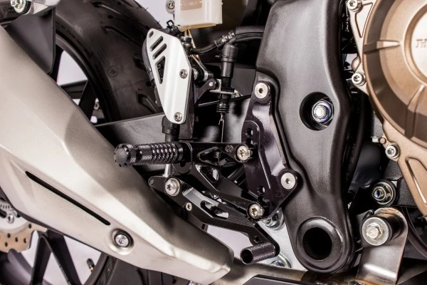 lábtartó FXR - Honda, CB 500 F / X, PC44 (2013 - 2015); Honda, CB 500 F / X, PC58 (2016 - 2018); Honda, CB 500 F, PC63 (20...