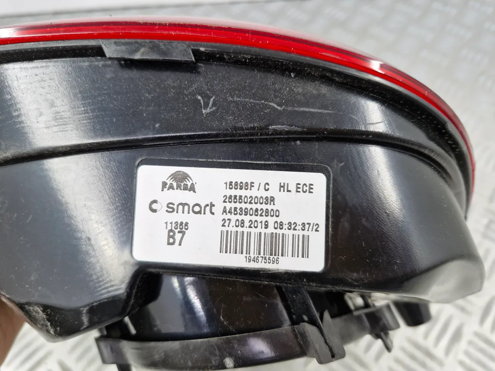 Jobb hátsó lámpa Smart Fortwo / Forfour 453 1. fázis (09/2014) új eredeti