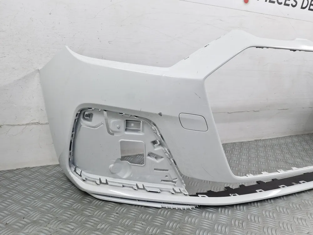 Eredeti használt Audi A1 2 (GB) első lökhárító 2018.12-től