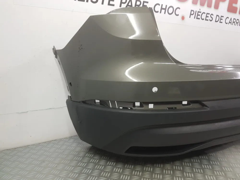 Hátsó lökhárító Audi Q3 (2) (F3) használt ***
