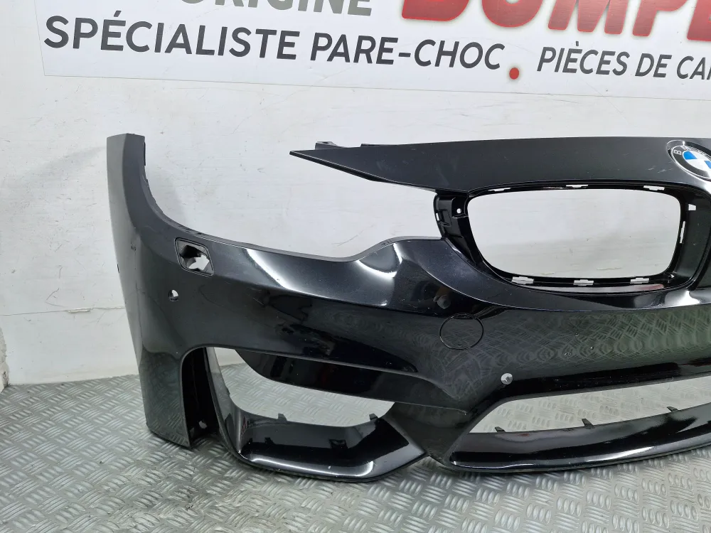 Eredeti használt BMW M3 F80 első lökhárító (2011.11-től)