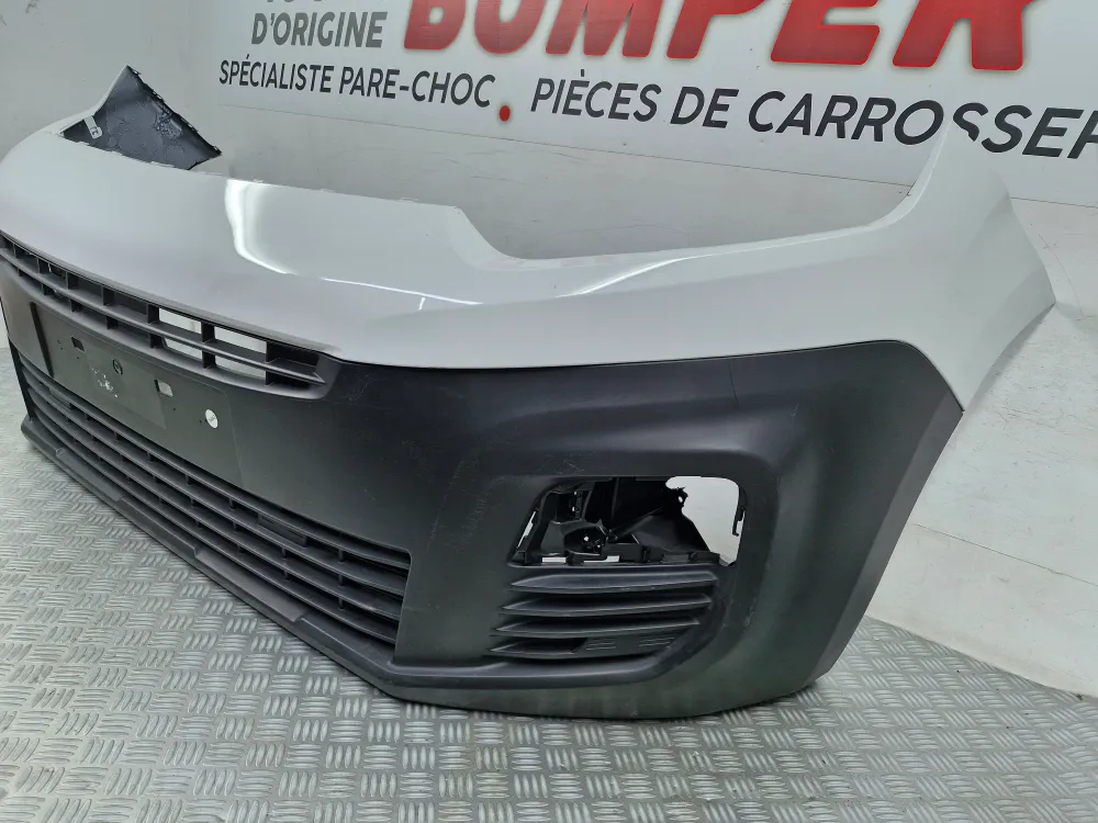 Első lökhárító Citroën Berlingo III (2018.05-től) – Eredeti használt alkatrész CITROEN