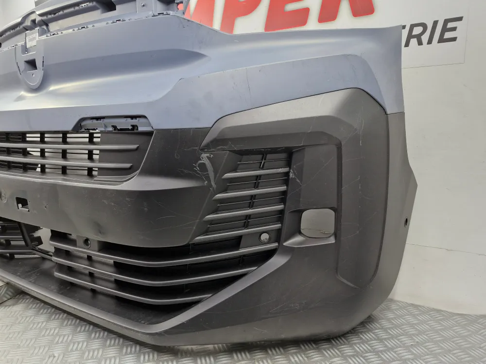Első lökhárító Citroën Jumpy III (2024.01-től) — eredeti használt CITROEN