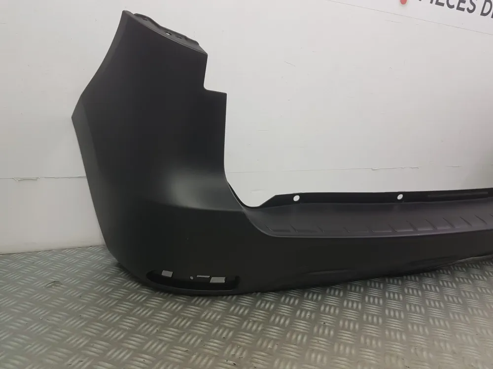 DACIA DOCKER HÁTSÓ ÜTKÖZŐVÉDŐ
