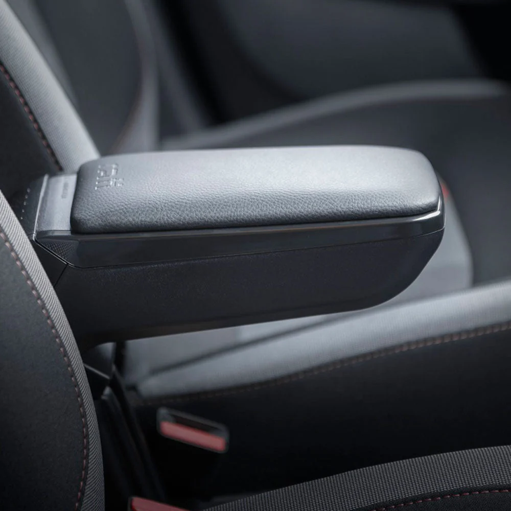 Dacia Dokker ArmsterS könyöklő 2018-
