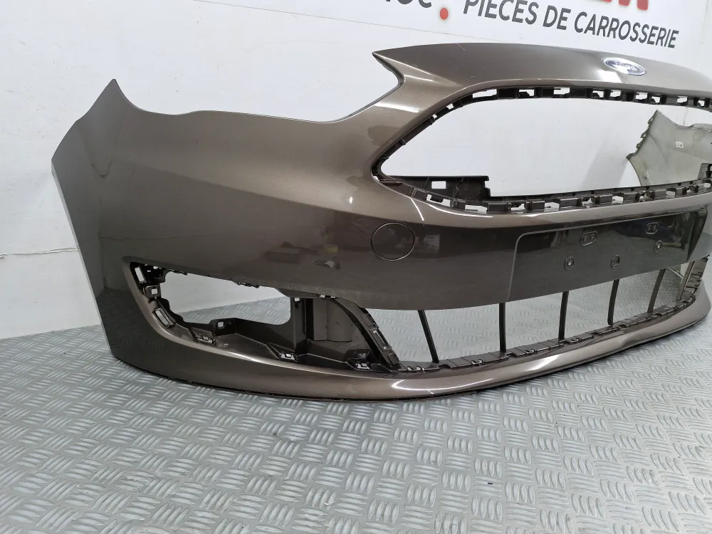 Első lökhárító Ford C-Max II 2. fázis (2015.06-tól) – Eredeti használt alkatrész