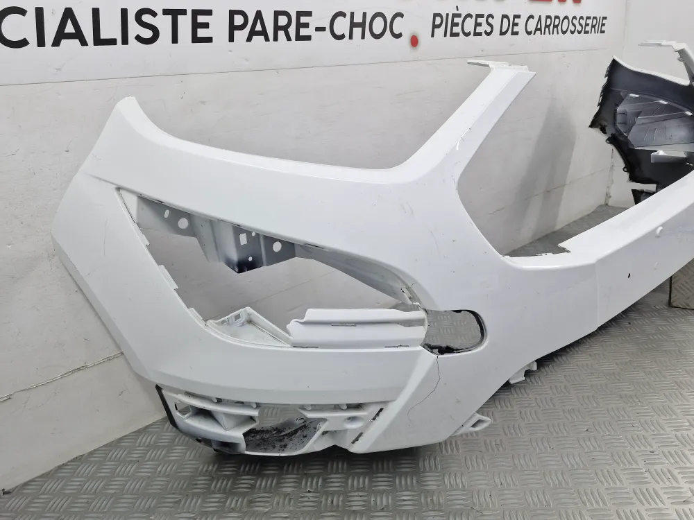 Első lökhárító Ford EcoSport 3. fázis (2017.10-től) — eredeti használt
