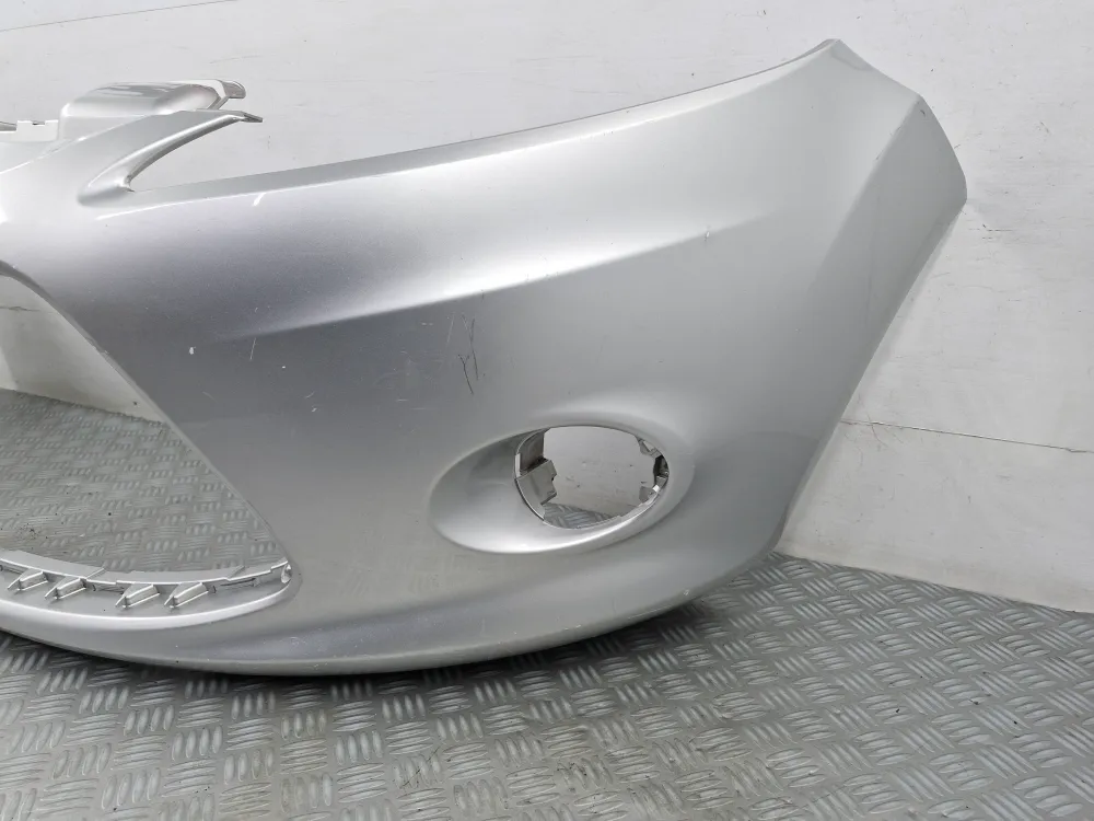 Eredeti használt Ford Fiesta 6 első lökhárító (2008-tól)
