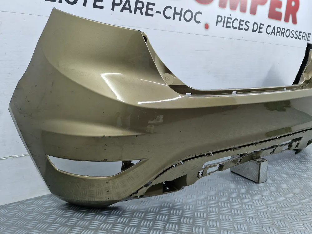 Hátsó lökhárító Ford Fiesta 6 (10/2008 - 06/2017) - Eredeti használt alkatrész