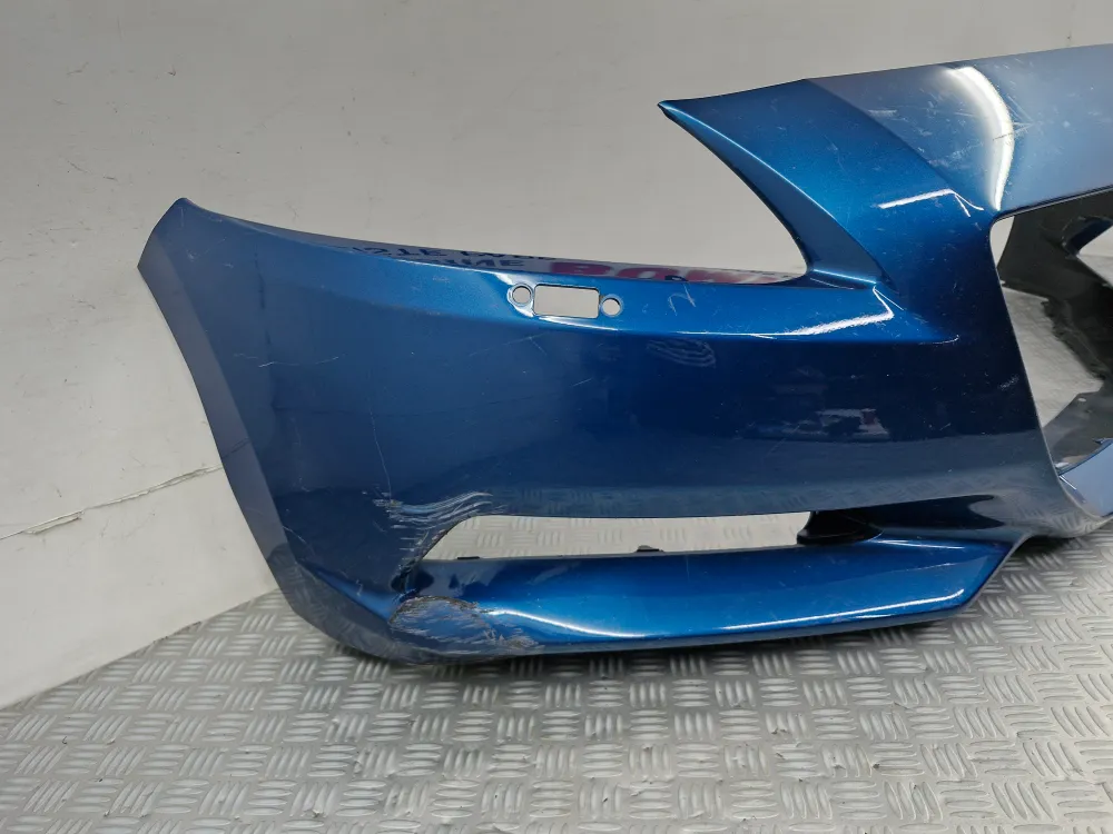 Honda CR-Z 1. fázis (2010.03–2013.03) első lökhárító eredeti használt