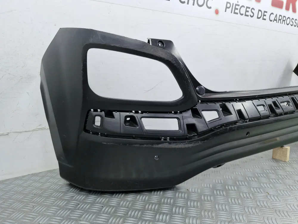 Hyundai Kona Első lökhárító 1. fázis (2017.10-től) – Eredeti használt radarokkal