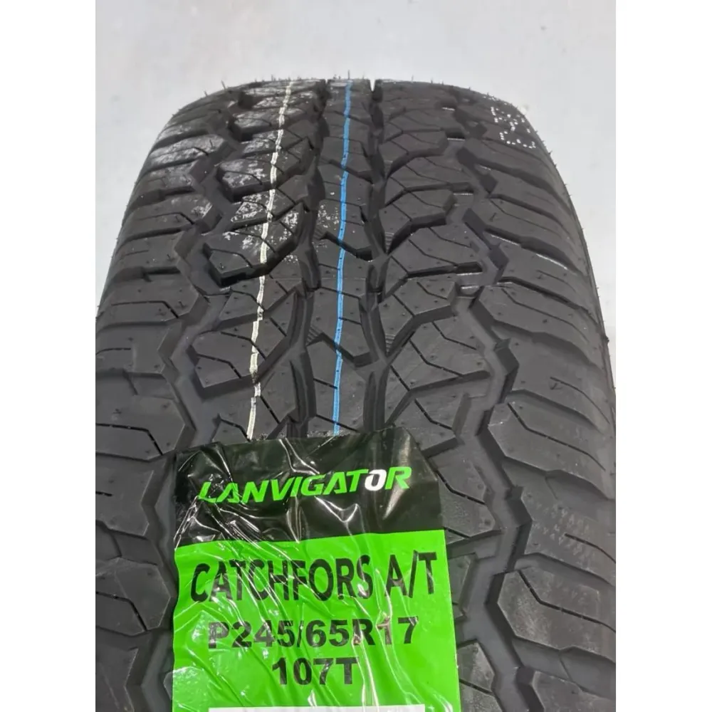 LANVIGATOR /T gumiabroncs P245/65R17 107T
