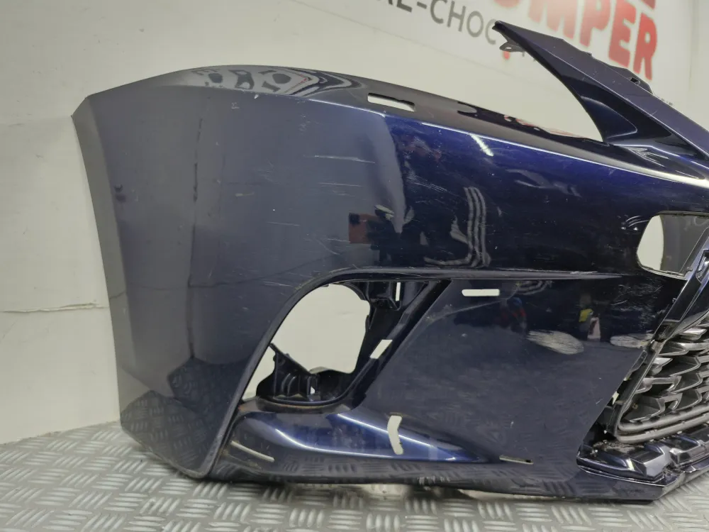 Első lökhárító Lexus CT 3. fázis 2017+ — Használt, fényszórómosóval
