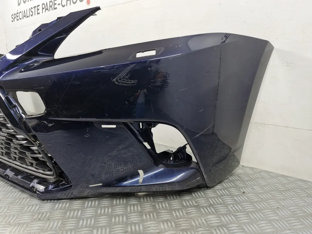 Első lökhárító Lexus CT 3. fázis 2017+ — Használt, fényszórómosóval