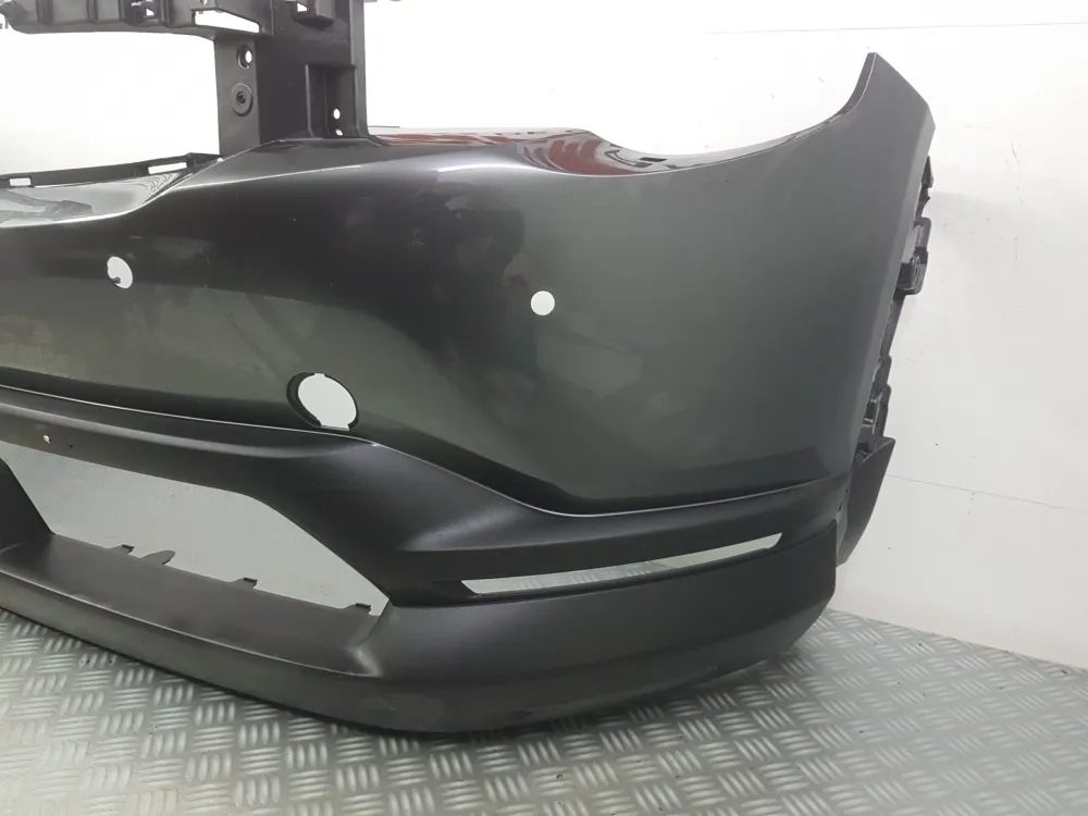 ELSŐ LÖKHÁRÍTÓ MAZDA MX30
