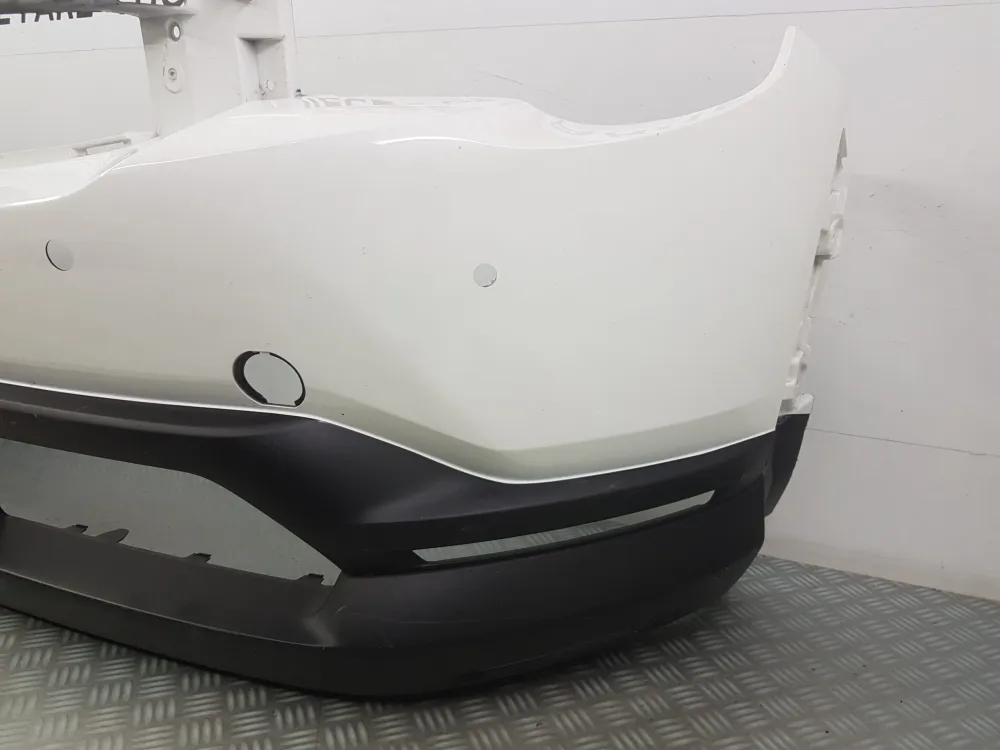 ELSŐ LÖKHÁRÍTÓ MAZDA MX30