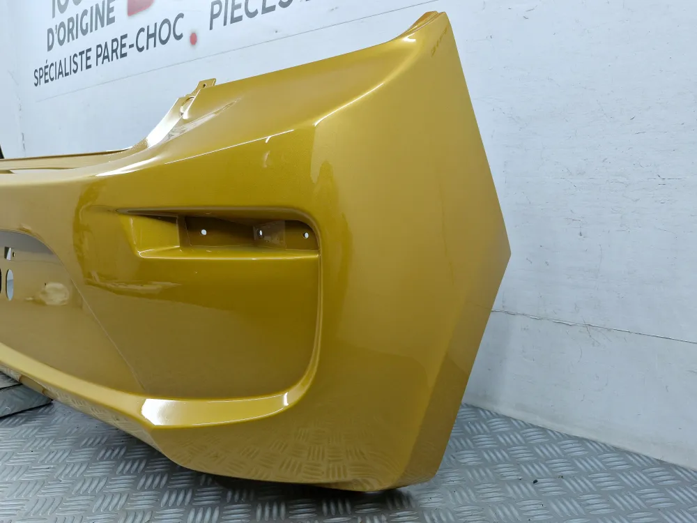 Mitsubishi Space Star (3) fázis 2 hátsó lökhárító 2016.07-től használt