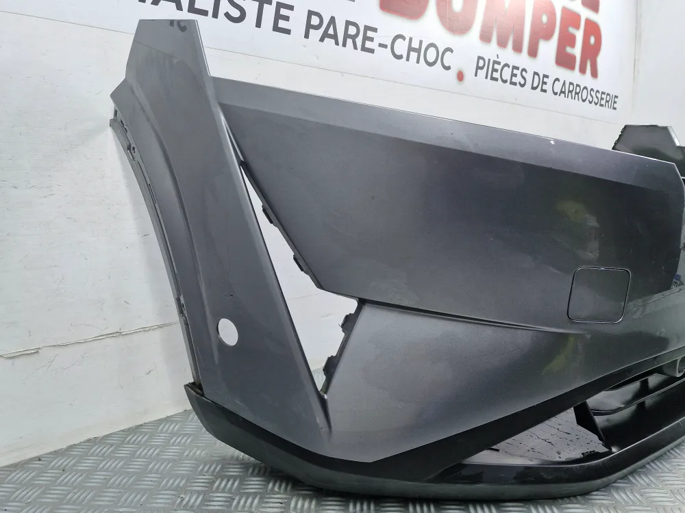 Első lökhárító Nissan Qashqai III 1. fázis (2021-től) – Eredeti használt radarokkal