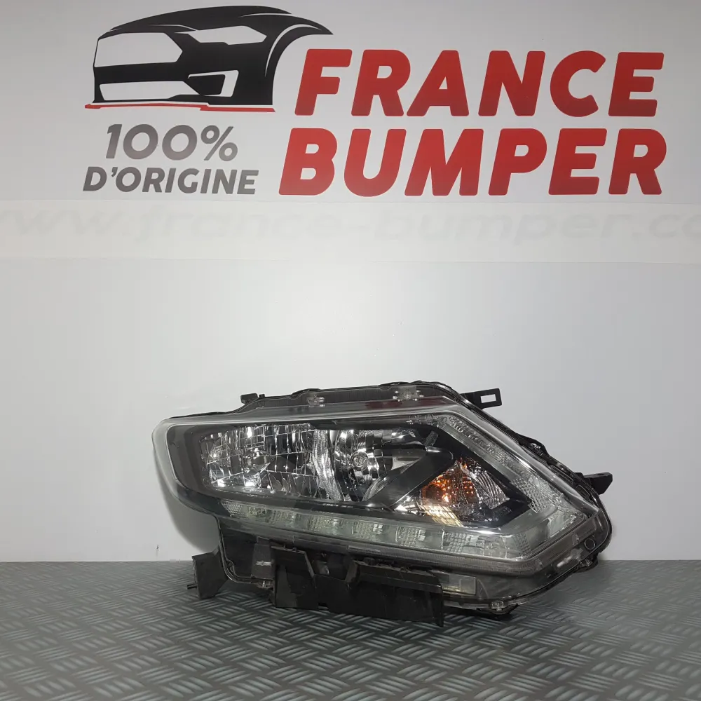 JOBB ELSŐ LÁMPA NISSAN X-TRAIL III PH1