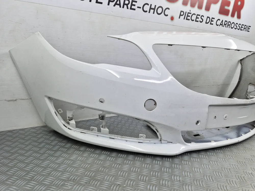 Első lökhárító Opel Insignia I Fázis 2 (07/2013 - 12/2018) - Eredeti használt radarhelyzettel