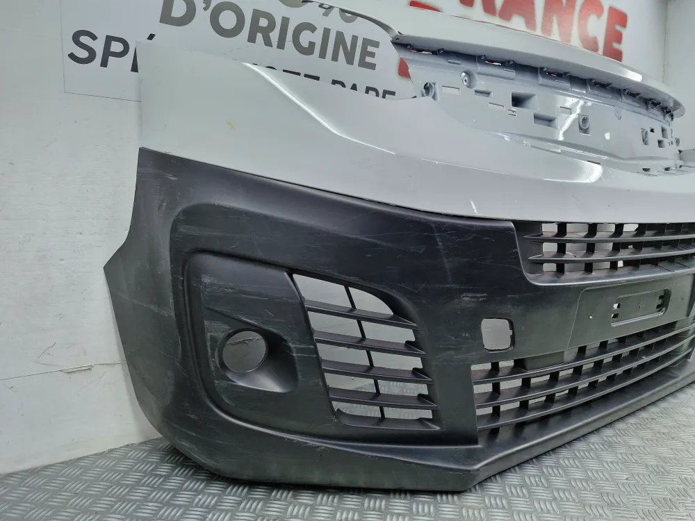 Első lökhárító Opel Vivaro III C (2019.09-től) eredeti használt