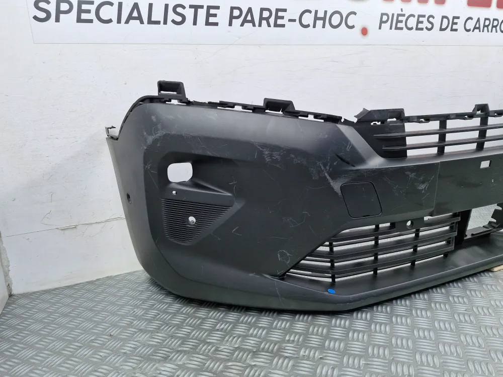 Első lökhárító Citroën Berlingo 3 használt — eredeti alkatrész — 2018-tól PEUGEOT