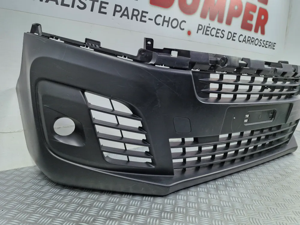 Első lökhárító Citroën Jumpy 3 / Peugeot Expert 3 (2016.03-tól) – Eredeti használt darab ködlámpákkal