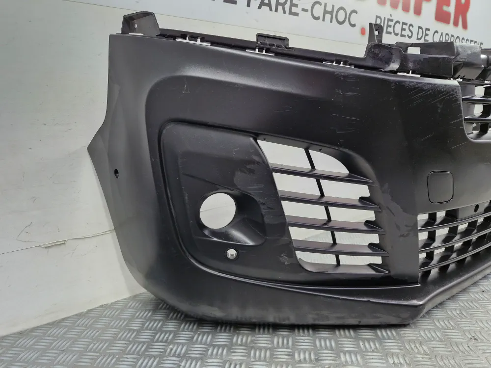 Első lökhárító Citroën Jumpy 3 / Peugeot Expert 3 2. fázis (2016.03-tól) — Eredeti használt