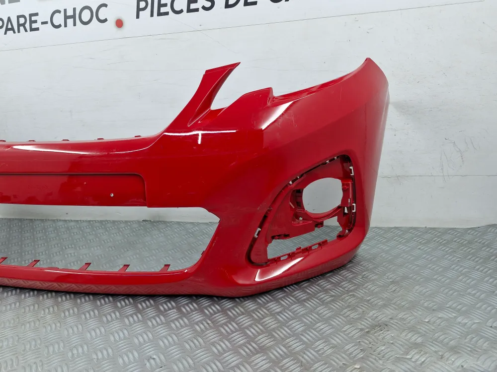 Első lökhárító Peugeot 108 használt eredeti alkatrész 2014-től