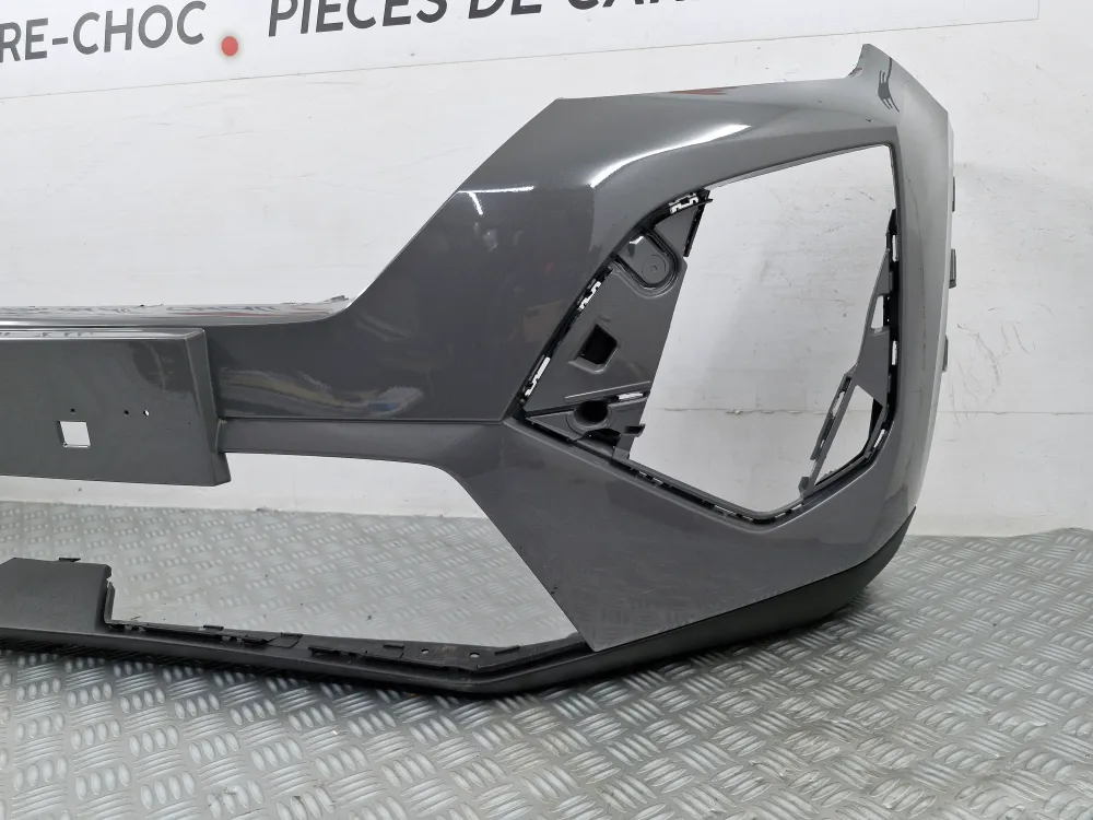 Első lökhárító Peugeot 2008 (2) fázis 2 használt