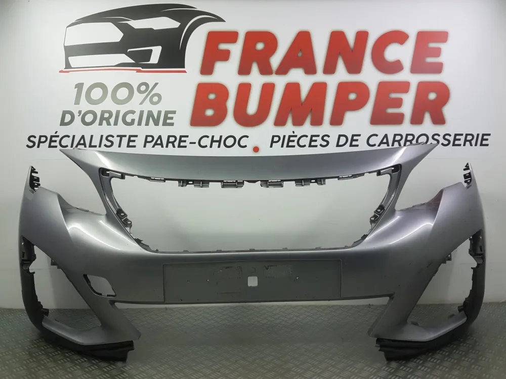 Első lökhárító Peugeot 3008 (2) első széria használt