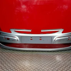 Első lökhárító Peugeot 607 fázis 1 használt