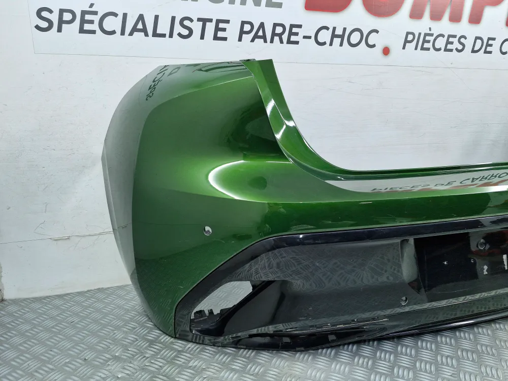 Eredeti hátsó lökhárító Peugeot 308 III Sedan használt, kezdve (04/2021)