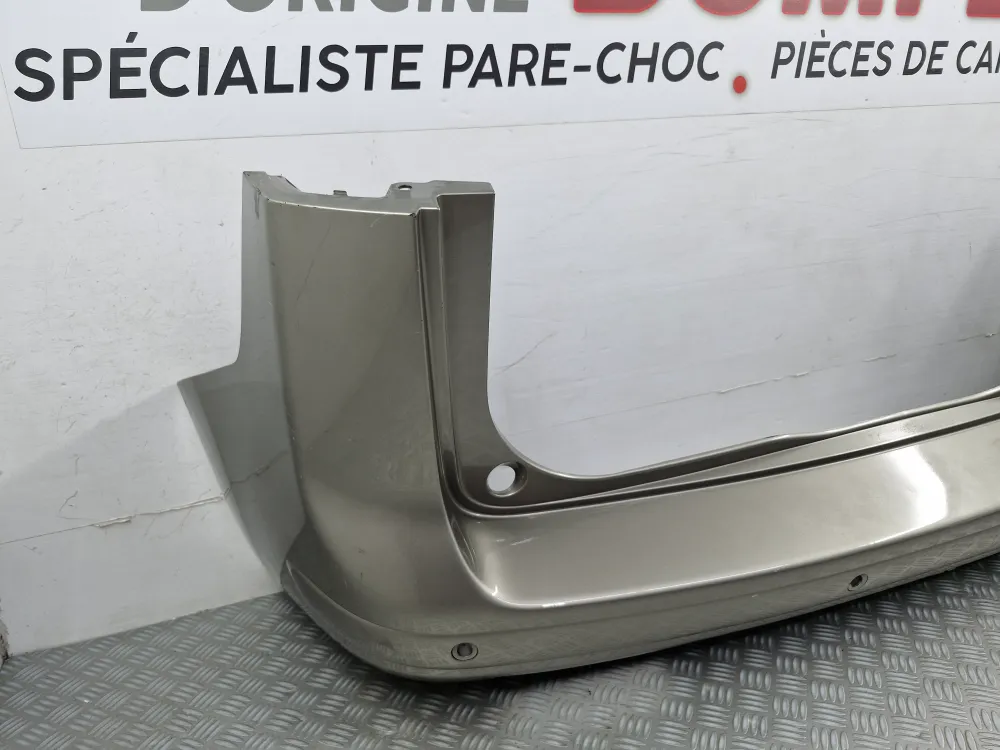 hátsó lökhárító peugeot 5008 első széria használt