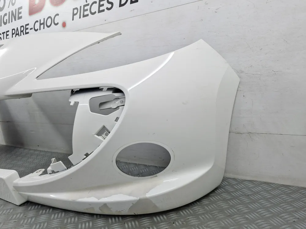 Peugeot 206 plus első lökhárító 03/2009-től 05/2013-ig használt