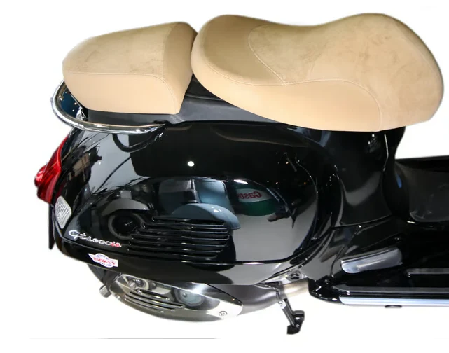 PIAGGIO ülés