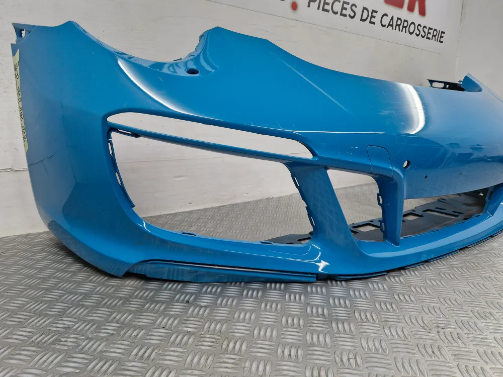 ELSŐ LÖKHÁRÍTÓ PORSCHE 911 CARRERA 991 GTS PH2