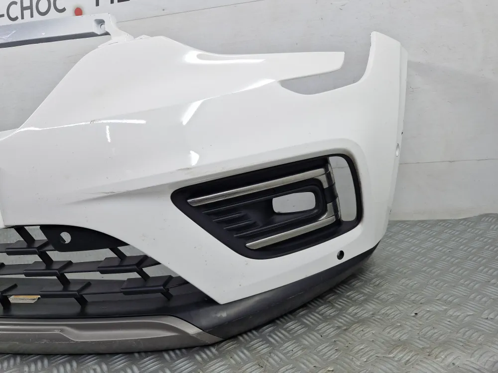 Első lökhárító Renault Arkana (2021.04-től) — eredeti használt