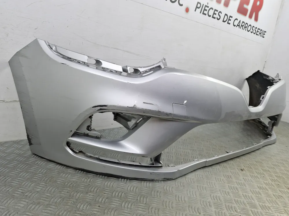 Első lökhárító Renault Clio 4 fázis 2 használt