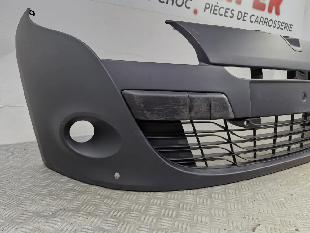 Első lökhárító Renault Megane 3 fázis 1 új