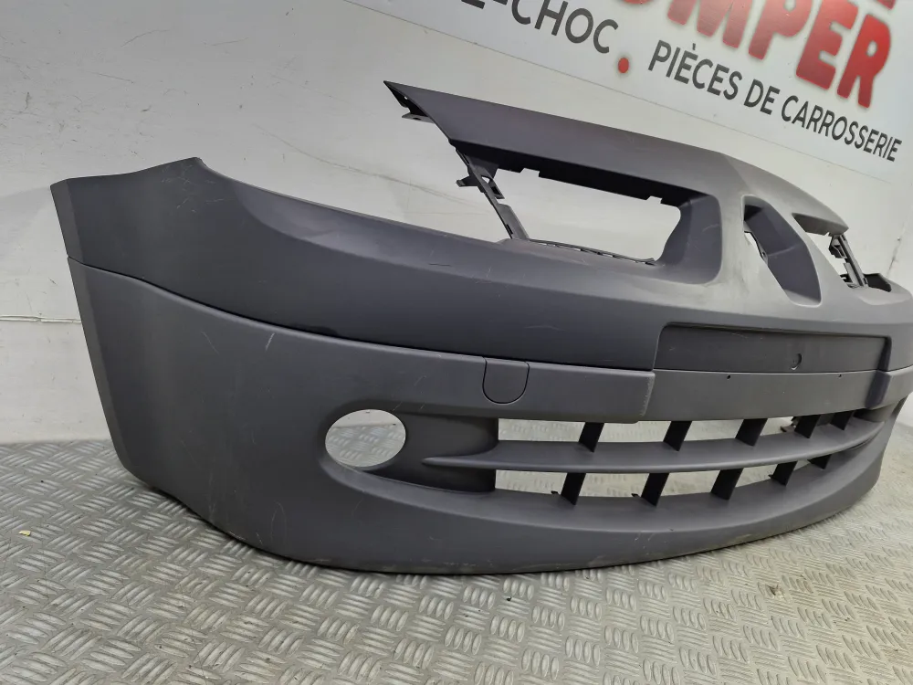 Első lökhárító Renault Modus 1. fázishoz (09/2004 - 12/2007) – Eredeti új