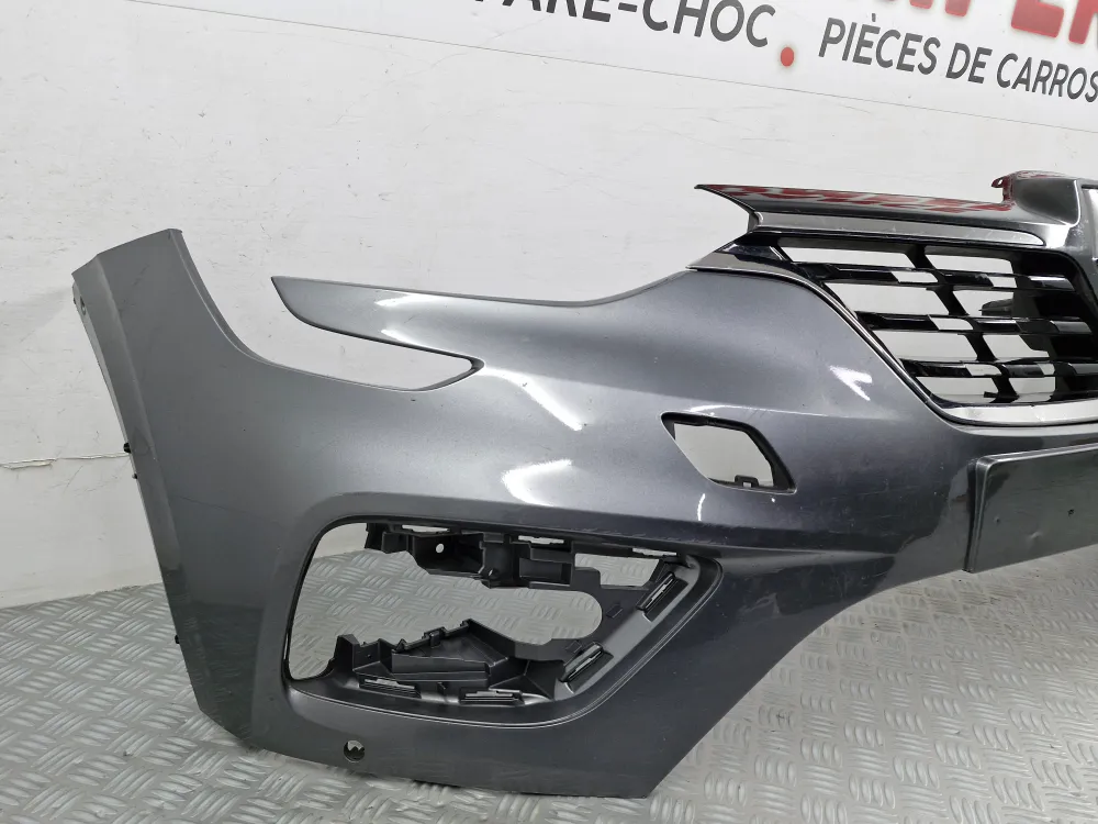 Eredeti első lökhárító Renault Arkana használt, 2021.04-től