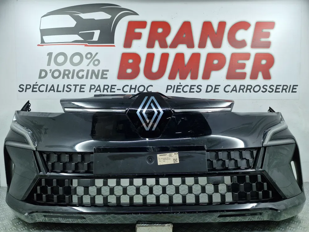 Eredeti használt első lökhárító Renault Megane 5 E-Tech (12/2021-től)