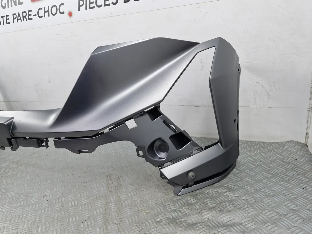Eredeti használt Renault Austral / Espace 6 első lökhárító (2025.03-tól)