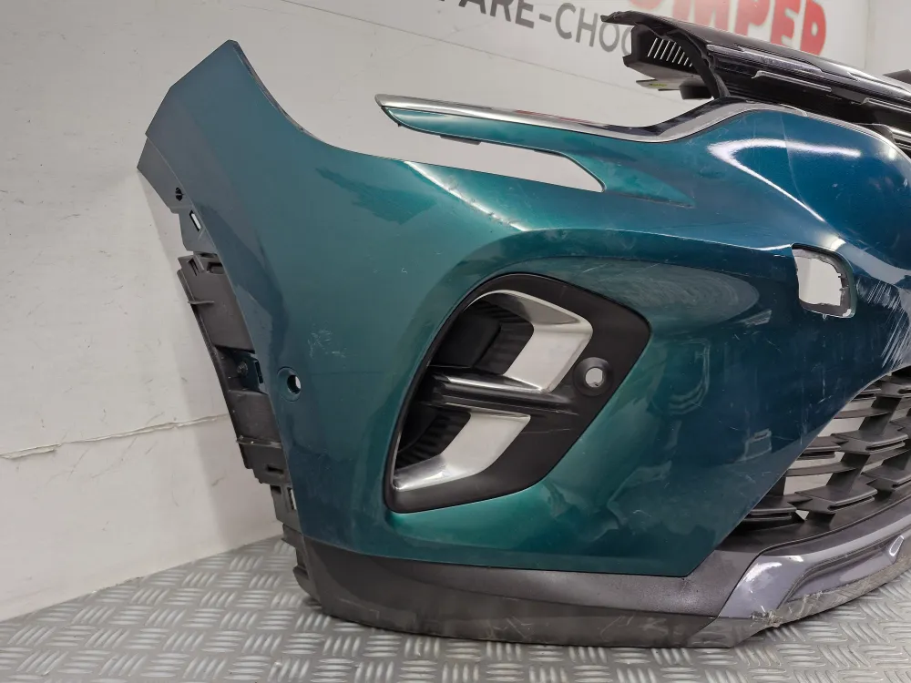 Eredeti használt Renault Captur II első lökhárító (2019.12-től)